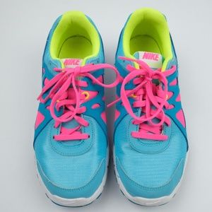 EUC Girls Nike Revolution 2 Athletic Shoes 6 Youth
